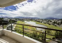 Ramada Hotel & Suites by Wyndham Noumea - Ocean View