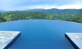 Jungle Edge Resort