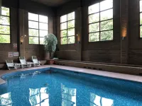 Arden Hotel and Leisure Club - piscina