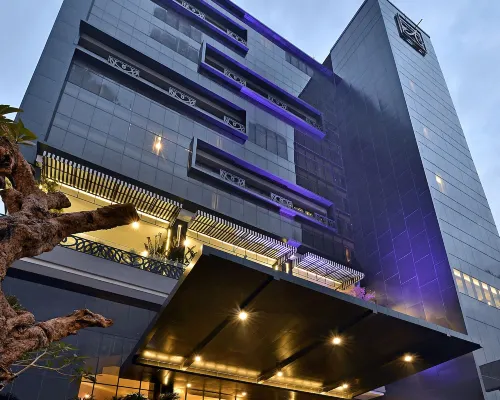 Amaroossa Grande Hotels in Bekasi City