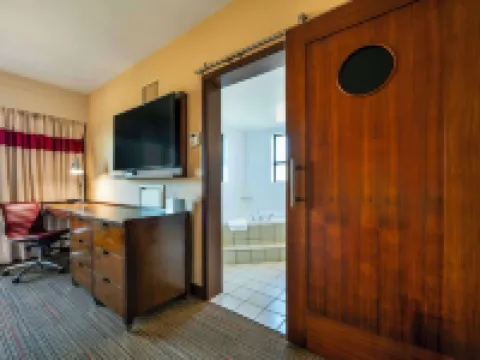 แกรนด์ พาร์ค โรงแรม แวนคูเวอร์ แอร์พอร์ต, แอน แอสเซนด์ คอลเลกชัน โรงแรม โรงแรมในริชมอนด์