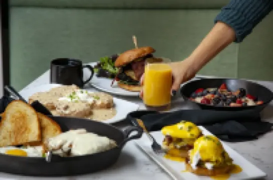 Angad Arts Hotel St Louis, Tapestry Collection by Hilton