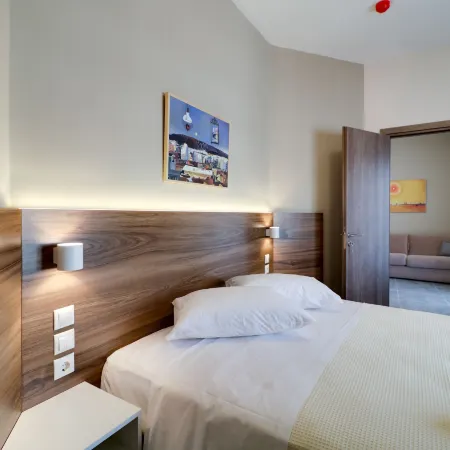 Athens Comfort