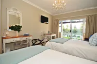 The Gables Hermanus - Kitchens