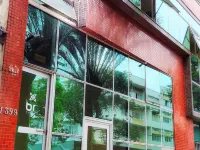 Br Hostel โรงแรมในเบโลโอรีซอนชี