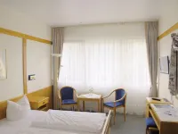 Hotel Wasserschloß K.Bär und C.Bethke oHG Hotels in Mitwitz