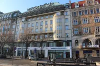 EA ApartHotel Melantrich Hotel in zona Assicurazioni Generali