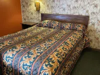 Burr Oak Motel Hotels in Kossuth County