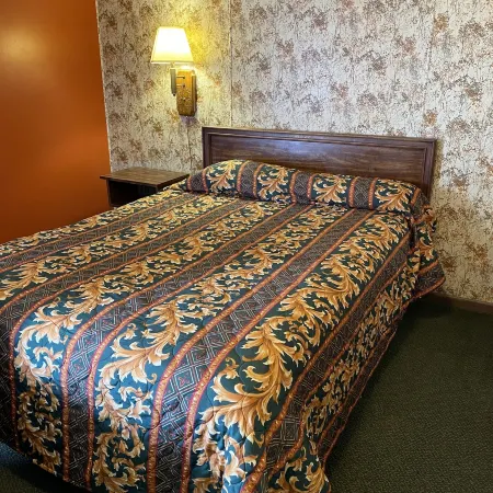 Burr Oak Motel