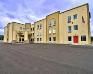 Comfort Inn Apalachin / Binghamton W Route 17 Hotels in Nichols