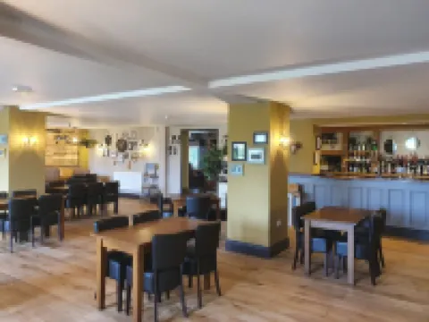 Cuttle Bridge Inn Hotel - NEC / Birmingham Airport Hotels in Sutton Coldfield