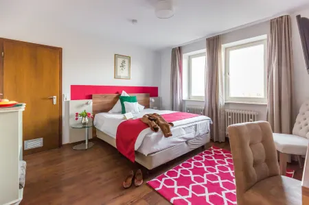 Hotel Vorderburg Отели в г. Лаутербах