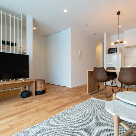 Roku by H2 Life