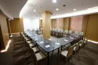 Berds Chisinau MGallery Hotel Collection