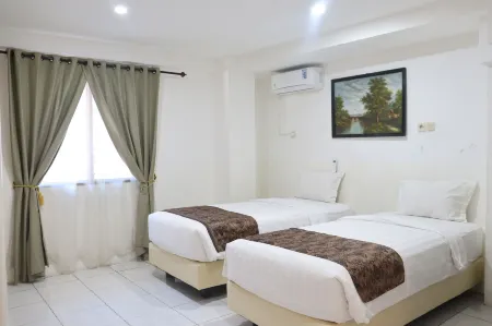 Hotel Netral Jombang Отели в г. Peterongan