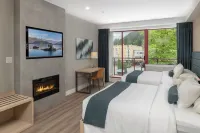 Harrison Beach Hotel Hotels in Harrison Hot Springs