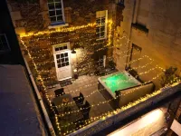 Dream Stays Bath - Trim Street Townhouse with Hot Tub - Kylpyammeita