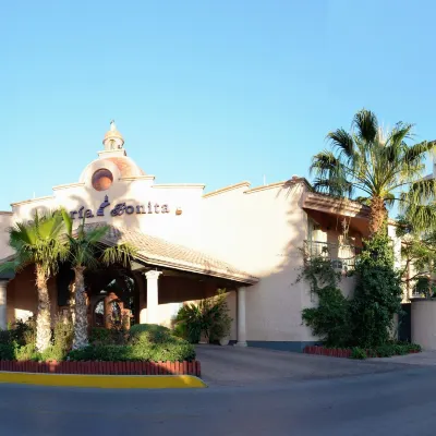 Vacation Rentals María Bonita Hotels near Plaza de la Mexicanidad