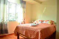 Rosenverg B&B Tours - พร้อมระเบียง