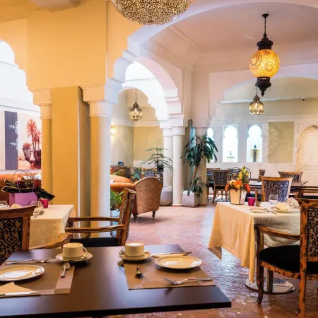 Ysalis Riad Restaurant & Spa