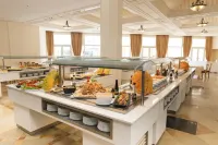 Iberostar Waves Averroes - breakfast