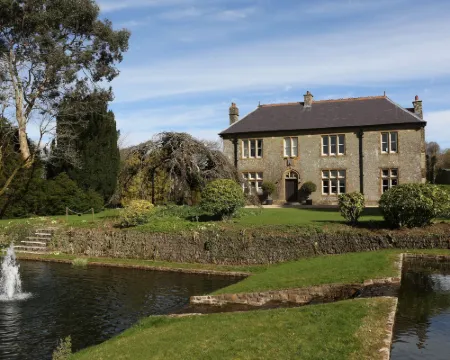 Kentisbury Grange Hotels in North Devon District