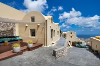 Skyfall Suites - Adults Only