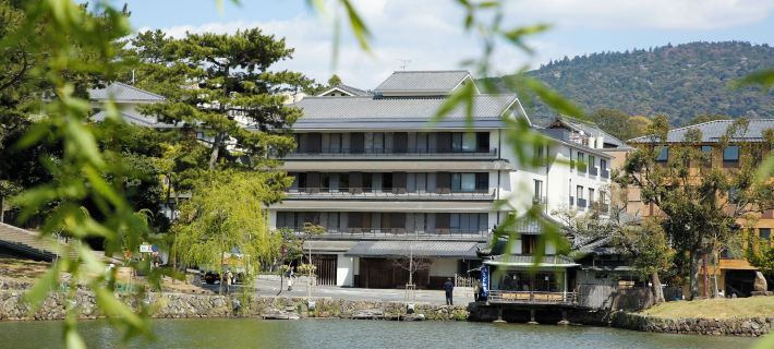 Sarusawaike Yoshidaya Hotels in Nara