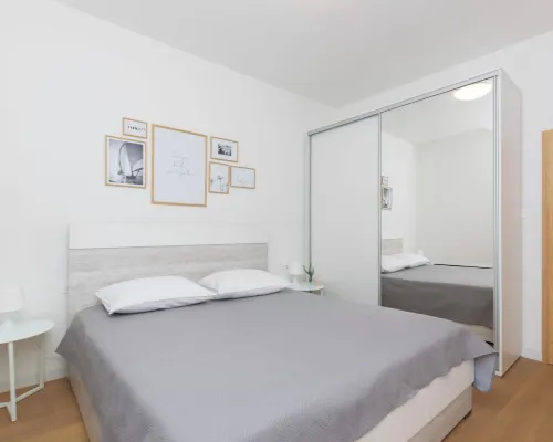 Apartment Ljerka Hotels in Postire