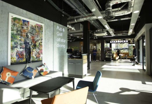 빌리지 호텔 포츠머스