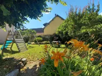 Au Pays de Jacquou : Chambre D’hôtes et Table D’hôtes Hotels in Rouffignac-Saint-Cernin-de-Reilhac