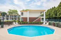 Howard Johnson by Wyndham Hershey Hotels in Palmyra
