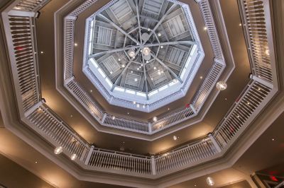 Public Areas Cedar Point Hotel Breakers Photo