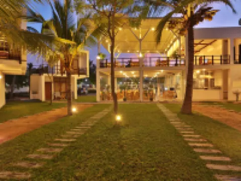 Arugambay Roccos Hotels near Arugam Bay