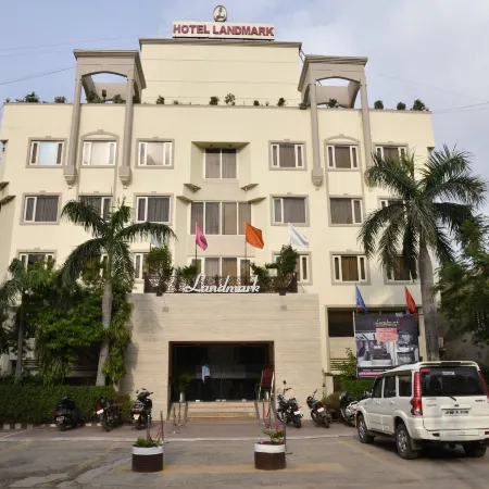 Hotel Landmark