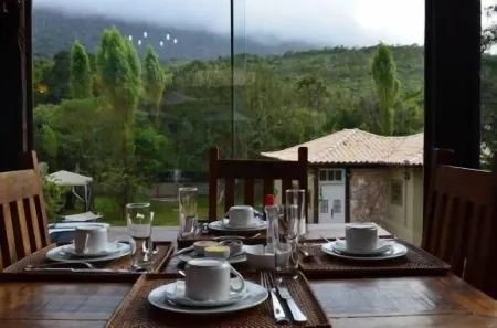 Pousada Papyrus Отели рядом с достопримечательностью «Sao Jose Fountain»