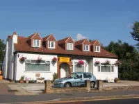 Havering Hotel Hotels in Abridge