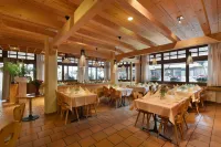 Hotel Krone Budget Hotels in Lenk