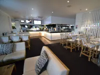 Crossroads Hotel Hotels in Casula