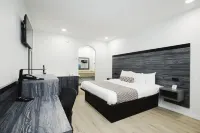 Sapphire Inn & Suites Hotels in Deer Park