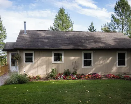 Peaceful Hilltop Retreat Near Keuka Lake & Wine Trails Hotels in Jerusalem