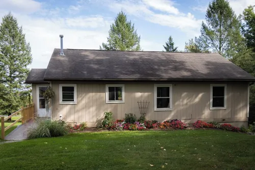 Peaceful Hilltop Retreat Near Keuka Lake & Wine Trails