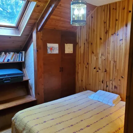 Chalet in the mountains, Massif du Vercors, 1100 meters, Piano at your disposal