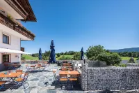 Hotel Wiedenhofer Hotels in Chienes