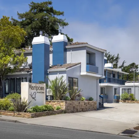 Mariposa Inn and Suites
