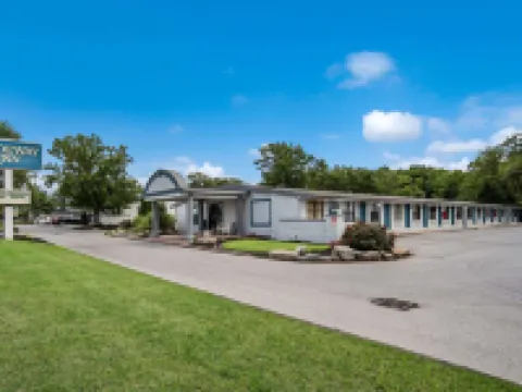 Rodeway Inn Hoteles en Municipio de Middlesex