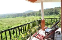 Kerala House - Mountain view