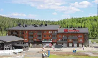 Ski-Inn RukaValley Hotels near Magical Pond Igloos
