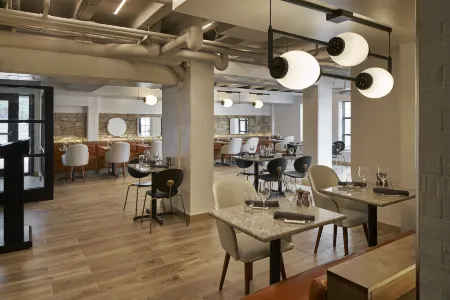 Arc Hotel Washington DC, Georgetown Отели рядом с достопримечательностью «Georgetown Station Post Office»