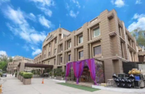 Stellar Resorts by Bel-La Monde